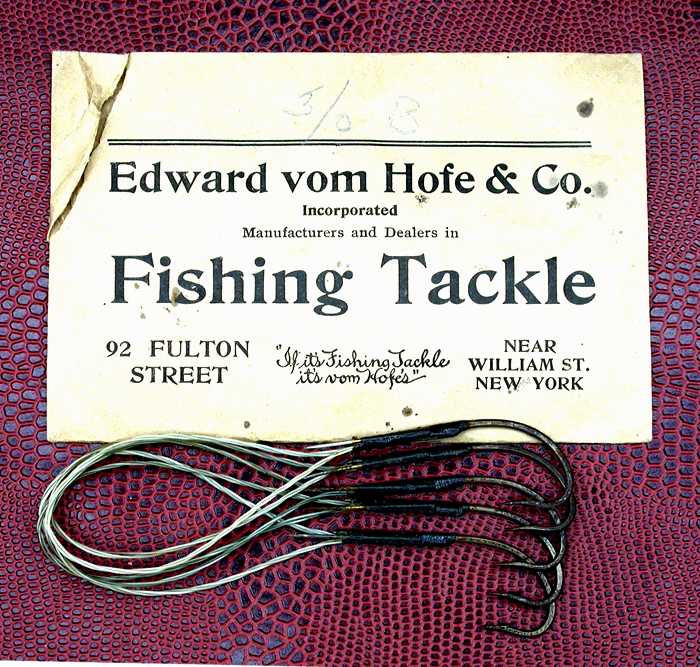 44a Edward vom Hofe & Co., 3.0, snelled, pin detail. Often on bait hooks, a turned up taper or as is this case, an actual needle was tied in with the snell. This was to secure the bait to the hook better than without.